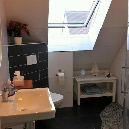 Haus Strandlaeufer Dranske Extérieur photo
